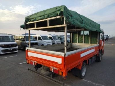 Nissan ATLAS