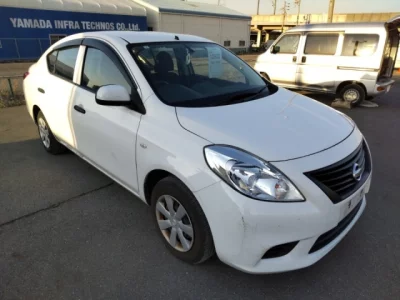 Nissan Latio