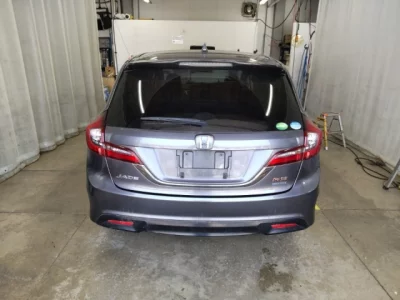 Honda Jade