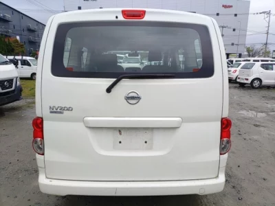 Nissan NV200