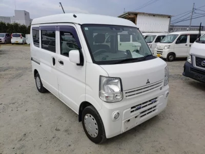 Mitsubishi MINICAB VAN