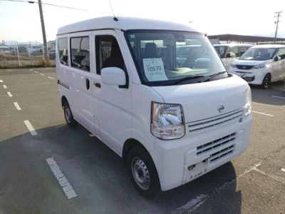 Nissan NV100 CLIPPER