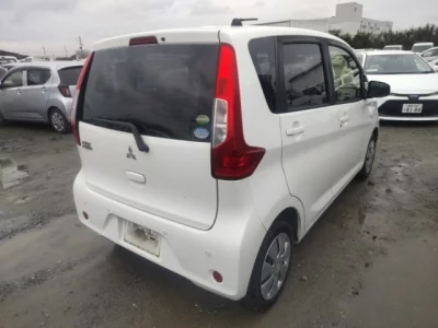 Mitsubishi eK Wagon