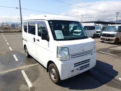 Mitsubishi MINICAB VAN