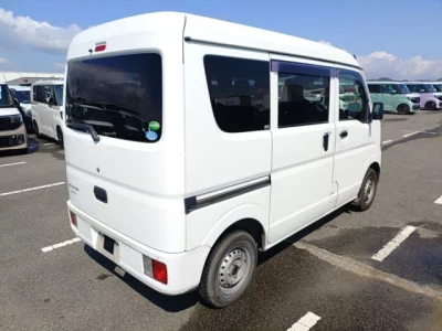 Mitsubishi MINICAB VAN