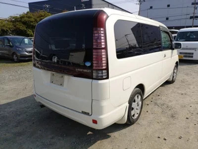 Honda STEP WAGON