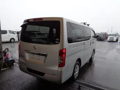 Nissan CARAVAN