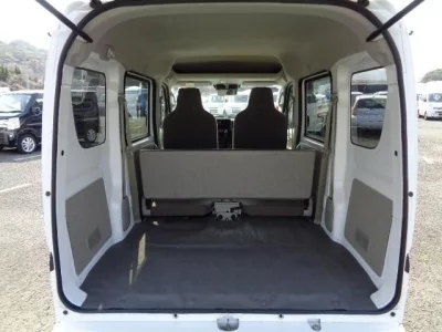 Nissan NV100 CLIPPER