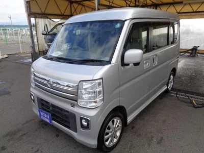 Nissan NV100 Clipper Rio