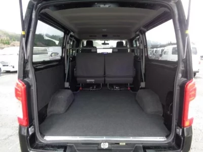 Nissan Caravan