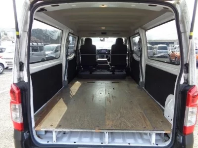 Nissan Caravan