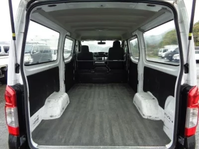 Nissan Caravan