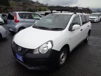 Nissan AD