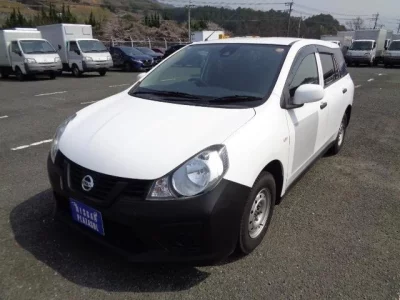Nissan AD