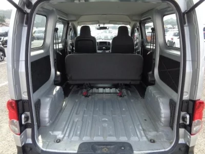 Nissan NV200