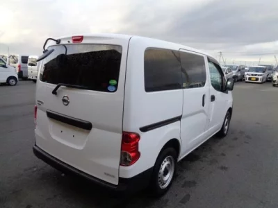 Nissan NV200