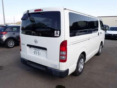 Toyota HiAce Van