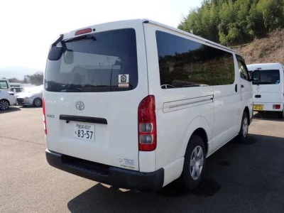 Toyota HiAce Van