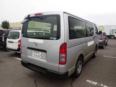 Toyota HiAce Van