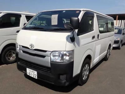 Toyota HiAce Van