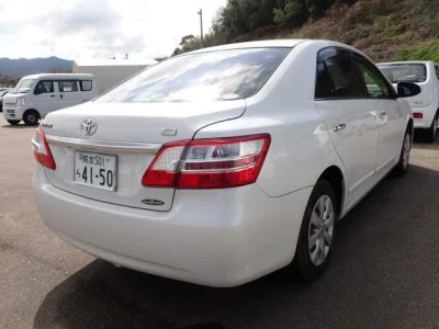 Toyota Premio