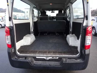 Nissan Caravan
