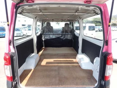 Nissan Caravan