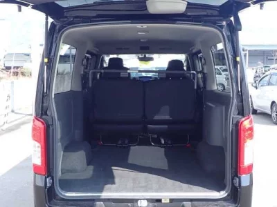 Nissan Caravan