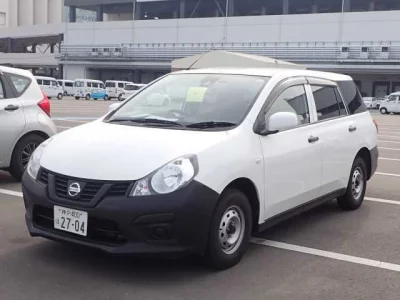 Nissan AD