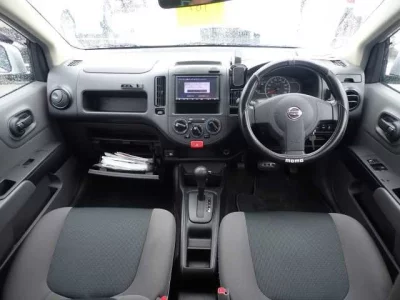 Nissan AD