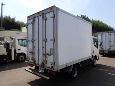 Nissan ATLAS