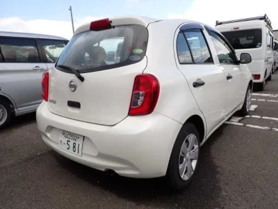 Nissan March