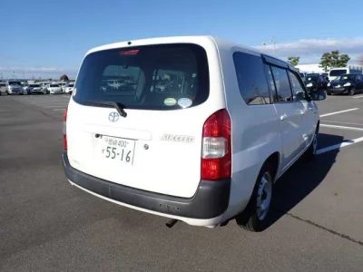 Toyota Succeed