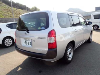 Toyota Succeed