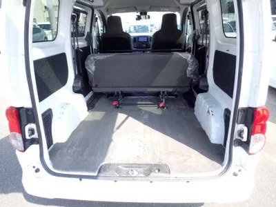 Nissan NV200