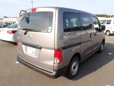 Nissan NV200