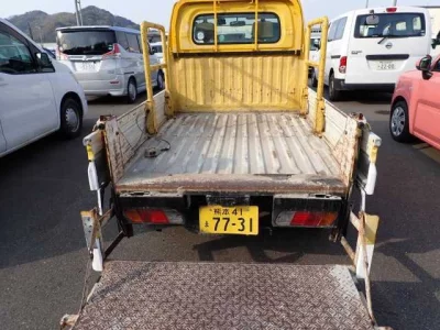 Mitsubishi Minicab Truck