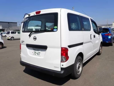 Nissan NV200