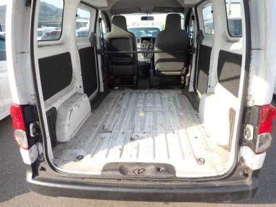 Nissan NV200
