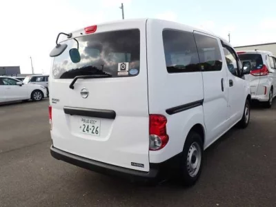 Nissan NV200
