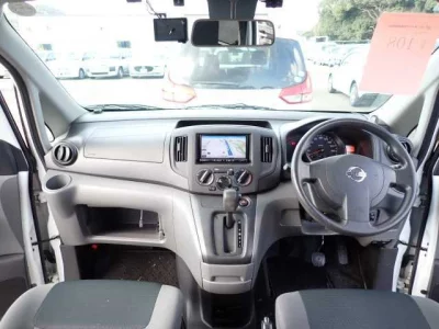 Nissan NV200