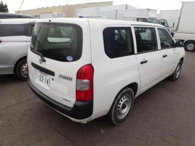 Toyota Succeed