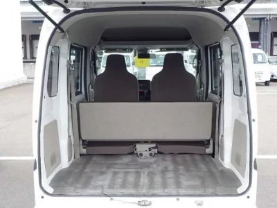 Nissan NV100 CLIPPER