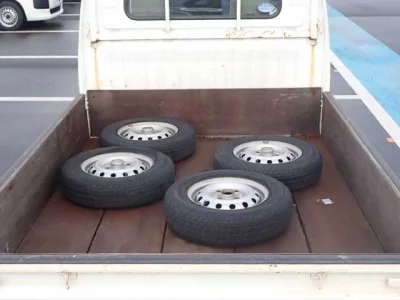 Nissan CLIPPER TRUCK