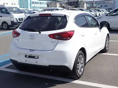 Mazda Mazda2
