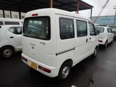 Daihatsu Hijet Cargo