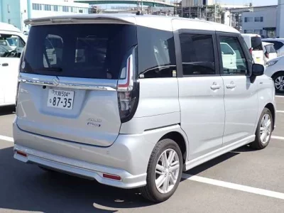 Suzuki Solio