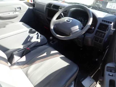 Mazda Bongo Van