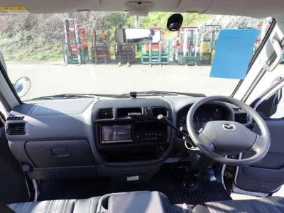 Mazda Bongo Van