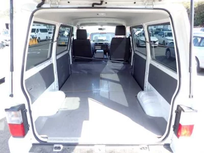 Mazda Bongo Van